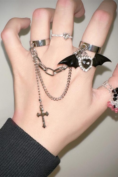 Love Wings Cross Y2K Chain Ring